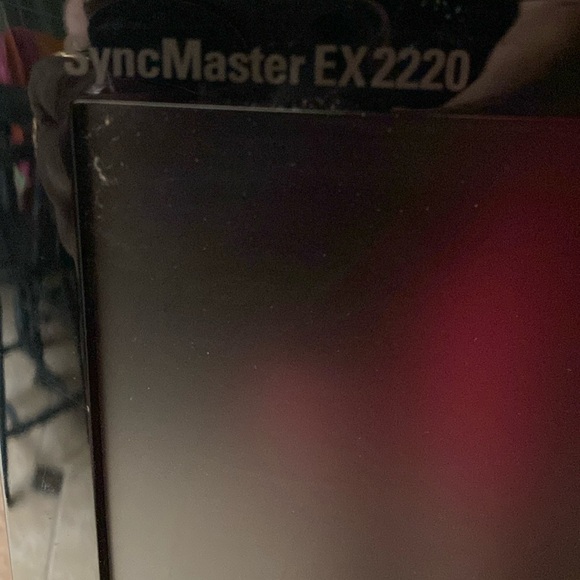 Samsung SyncMaster EX2220 LED Monitor with stand - used - Picture 4 of 8